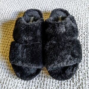 Koolaburra by UGG Black Faux Fur Open-toe Slipper Slides, 7